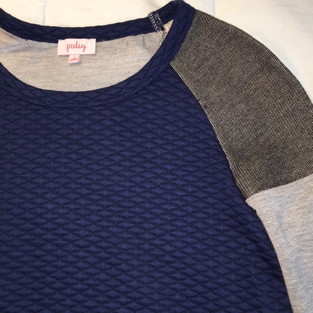 Quintessential Quilted Sweatshirt - Picture 3 of 5